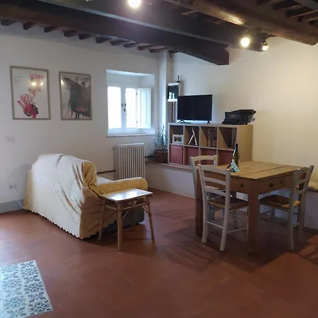 Casa Di Corte L' Elicriso * モンテカルロ